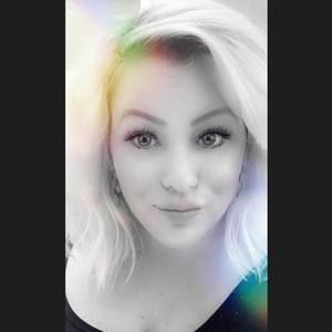 Meet your Posher, Whitney